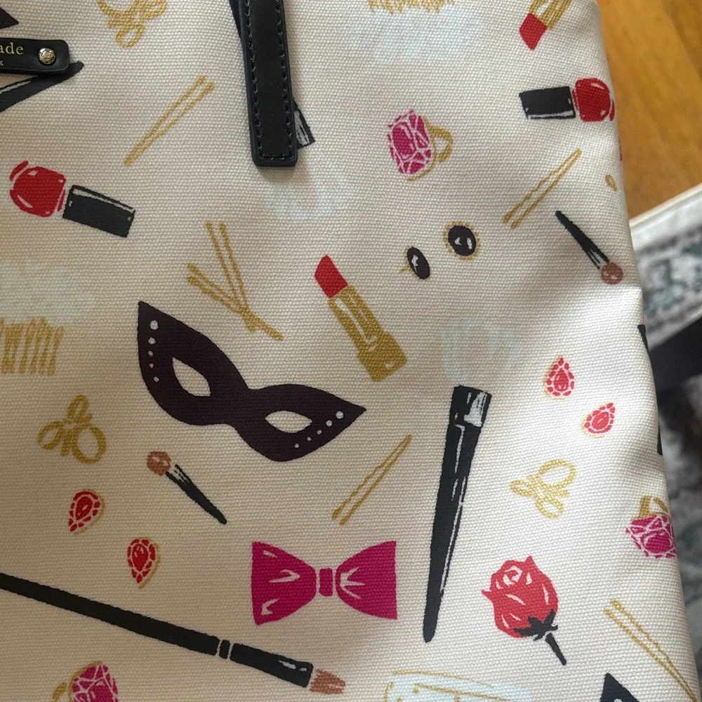 EUC! Kate Spade Cream Tote with Black Handles and Colorful Print - Picture 5 of 6